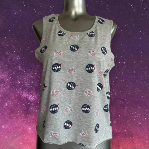 🆕NASA Crop Tank Top - Picture 1 of 15